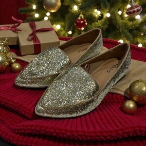 Torrid Women’s Size 6.5 Sparkling Golden Slip On Flat Loafer Shoes